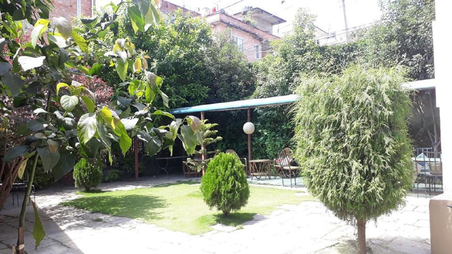 Bodhi Guest House Baudhatinchule Exteriör bild